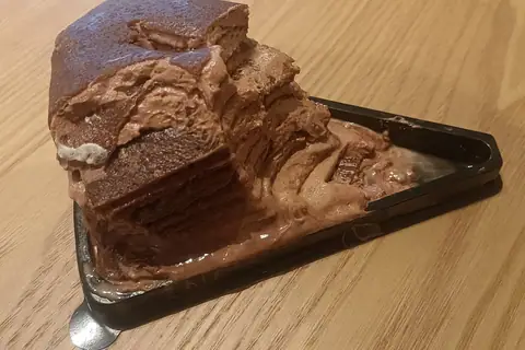 Latinos Cafe & Bakery photo 3